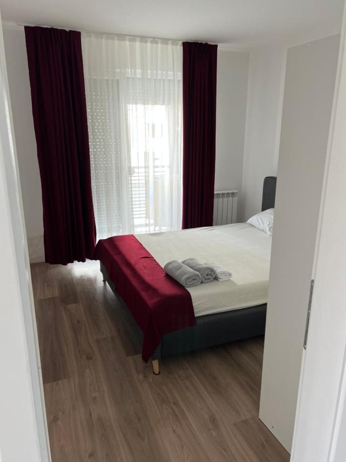 Skopje Apartments Near Central Bus Station Jk Apartments Εξωτερικό φωτογραφία